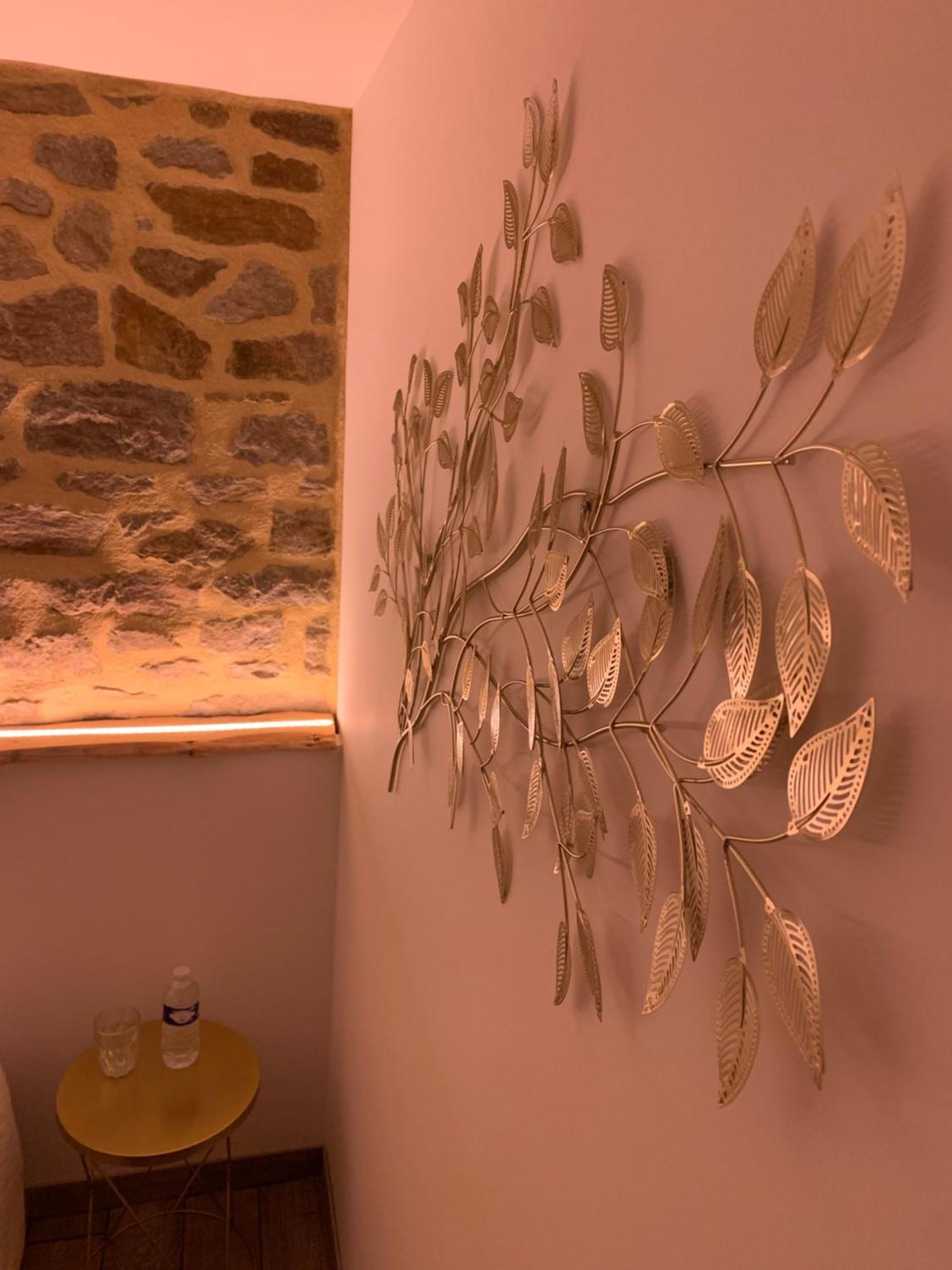 Villa Lily Spa, Chambre D'Hotes Avec Spa Privatif La Vicomté-sur-Rance Eksteriør bilde