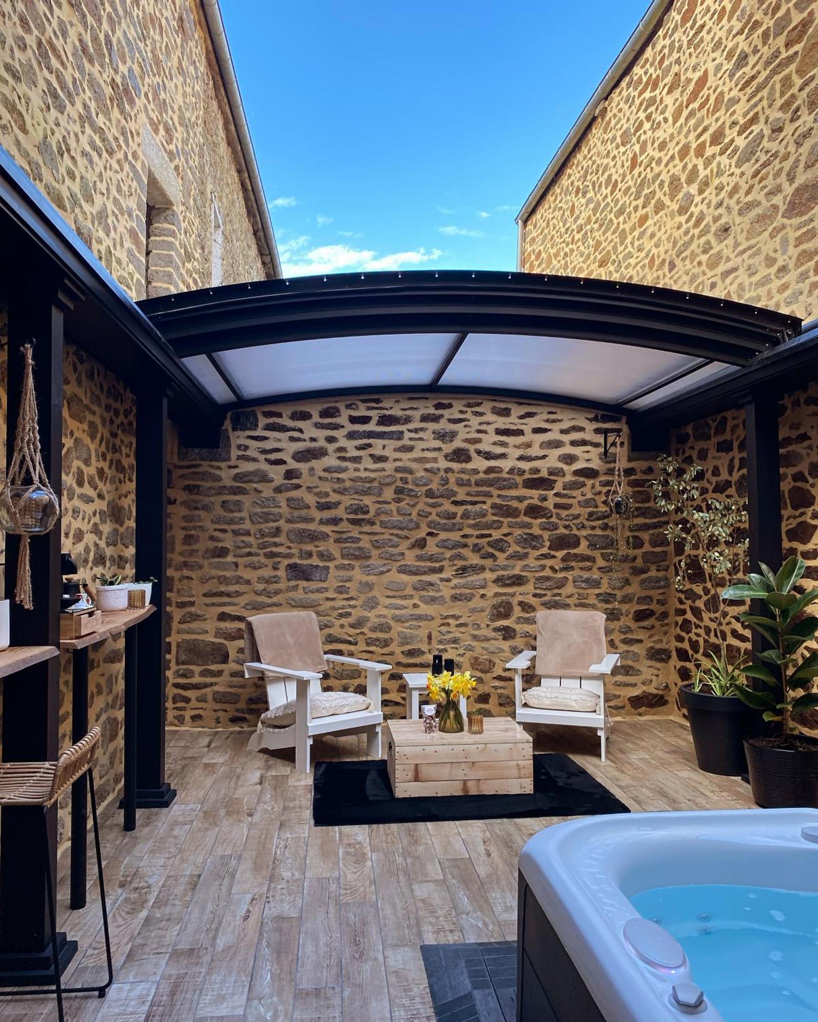 Villa Lily Spa, Chambre D'Hotes Avec Spa Privatif La Vicomté-sur-Rance Eksteriør bilde